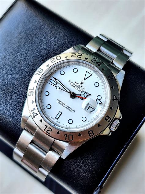 rolex explorer 2 m senza scritta rehaut|Rolex Explorer II Complete Collector Guide and Reference.